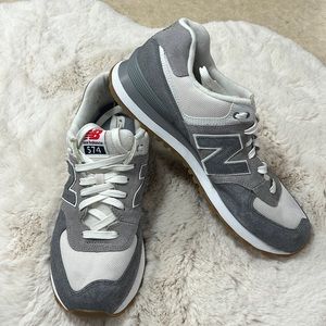 New Balance 574 Mens Athletic Shoes Size 10.5 EUC LIKE NEW